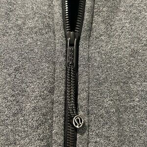 Lululemon (full zip, black/grey marl, size 6) jacket
